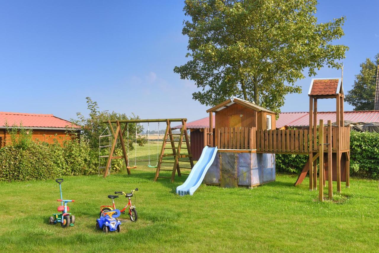 Ferienwohnungen Im Haus Flinthoern Neuharlingersiel Dış mekan fotoğraf